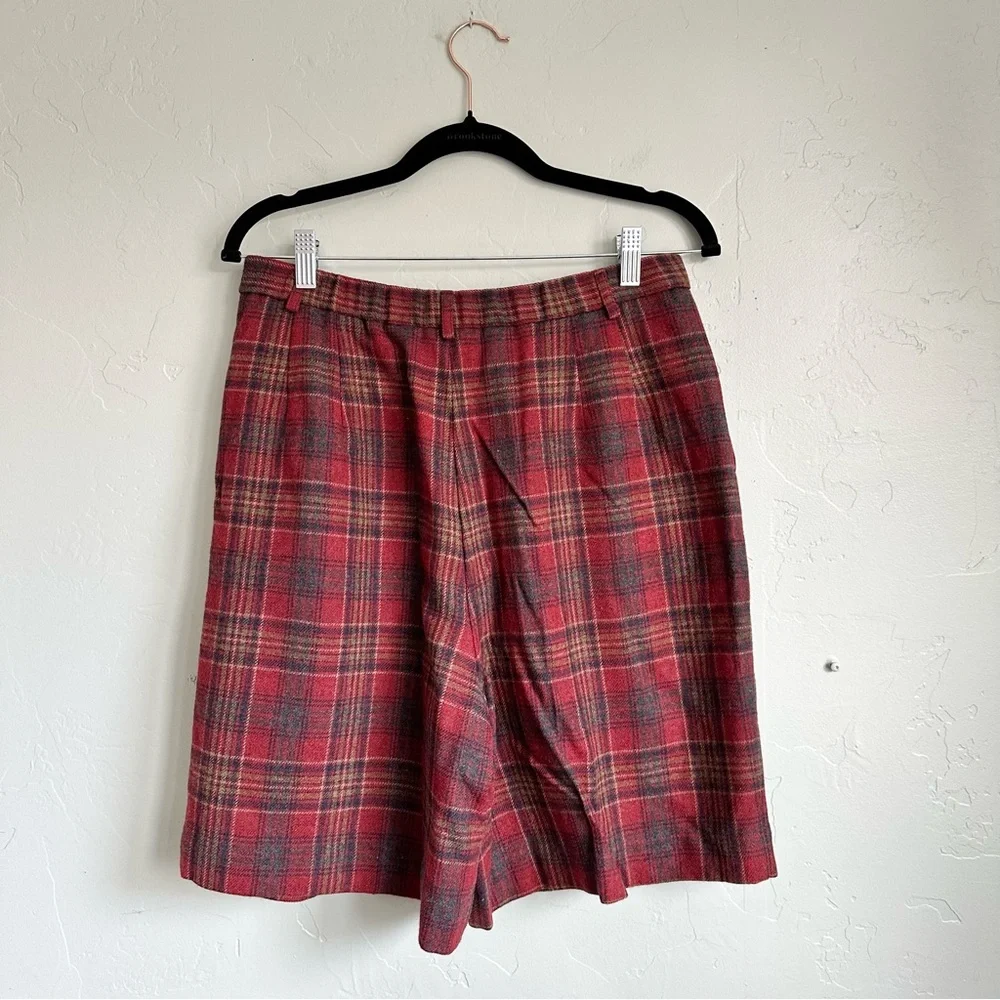 Pendleton Vintage Women Red Gray‎ Plaid 100% Wool Shorts Preppy Fall Size 14 EUC